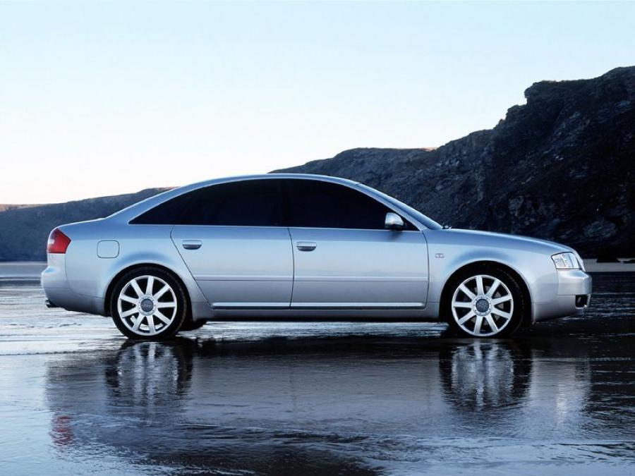  Audi A6 Sport Sedan (4B, C5) 2001 года  (UK) (фото 2 из 2)